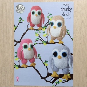 CHUNKY & DK KNITTING PATTERN TOY CUDDLE BIRDS 36 cms TALL - Picture 1 of 1