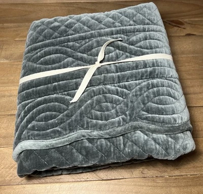 Falsa acolchada Pottery Barn Velvet Heirloom ~ Euro ~ Acero Azul Foto 1 de 4