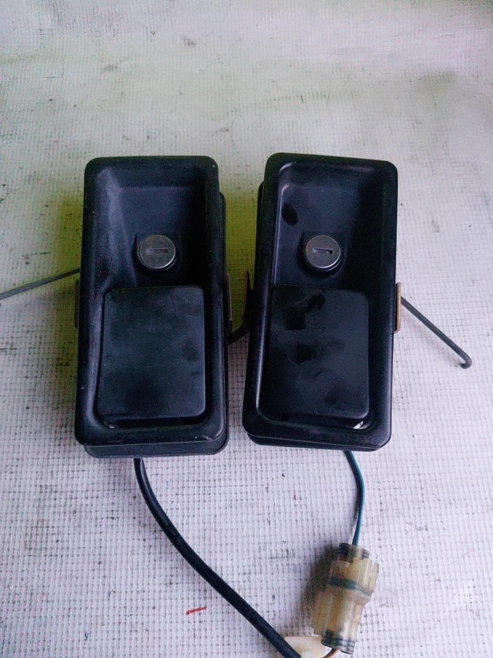 Land Rover Discovery 1997 1/Ranger puerta delantera hendidura aspecto conjunto 1 Lefh Power Foto 1 de 4