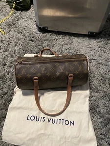 Borsa a tracolla Louis Vuitton Papillon. Accetterà 350€ (fai un'offerta) tempo limitato - Foto 1 di 14