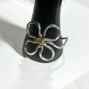 Open Petal 4 Leaf Clover Shamrock Bracelet Fairycore Silver & Gold Tone Aluminum - Picture 1 of 8