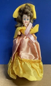 "Muñeca vintage de 6"" de alto con ojos abiertos y cerrados" - Imagen 1 de 5