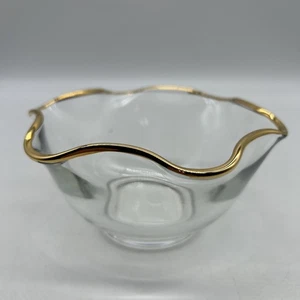 Vintage Scalloped Clear Glass Bowl with Gold Trim - Picture 1 of 8