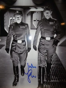 STAR WARS JULIAN GLOVER GENERAL VEERS SIGNED PHOTO CERTIFICATE OF AUTHENTICITY - Picture 1 of 2