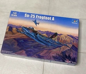 Trumpeter 1/32 SU-25 Frogfoot A with Aftermarket parts - Afbeelding 1 van 3