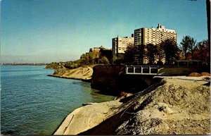 Postal Gold Coast LAKE ERIE Cleveland, Ohio OH - Imagen 1 de 2