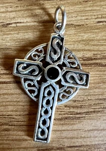 Dije colgante cruz celta de plata esterlina diseño intrincado vintage fuerza - Imagen 1 de 4