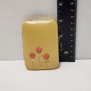 Vintage Buxton Key-Tainer Saddle Cowhide Yellow/Gold with Orange Flowers - Picture 1 of 11