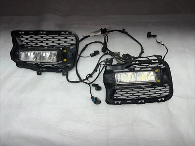 Faro antiniebla lado izquierdo y derecho Land Rover Range Rover Sport 2014-2017 90009452 Foto 1 de 4