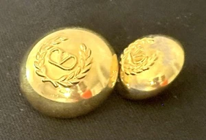 Valentino Buttons gold tone ~ Perfect For Jewelry - Picture 1 of 4
