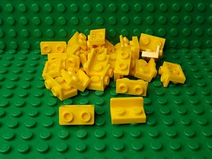 ** LOTE 25 CT ** Lego NUEVO amarillo 1 x 2 piezas de soporte (invertido) - Imagen 1 de 1