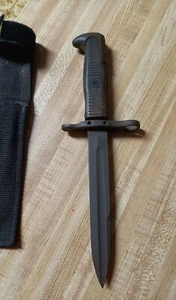 Vintage World War II Bayonet Knife - Picture 1 of 23