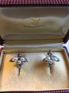 Vintage Art Deco MIKIMOTO Cultured Pearl & Silver Screwback Earrings--Orig Boxes - Picture 1 of 12
