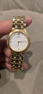 seiko quartz water resistant men’s watch base metal 7N42-7011 Gold Tone FOR PART - Picture 1 of 4