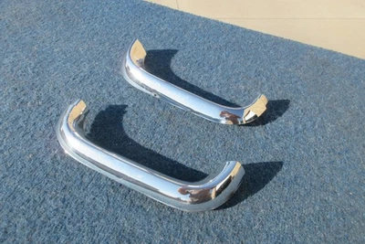 1955 Chevy GRILL END MOLDINGS Good Used Original Pair Bel Air 210 150 Foto 1 de 4