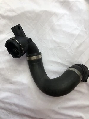 BMW E90 N52 128I 328I 2007-2011 manguera de radiador inferior OEM 17127531581 Foto 1 de 4