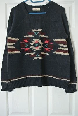 Suéter con estampado Hollister - Talla L - Patrón azul marino Foto 1 de 4