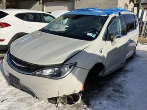 17 CHRYSLER PACIFICA Alternator (3.6l Gasoline) 160 Amp - Picture 1 of 23