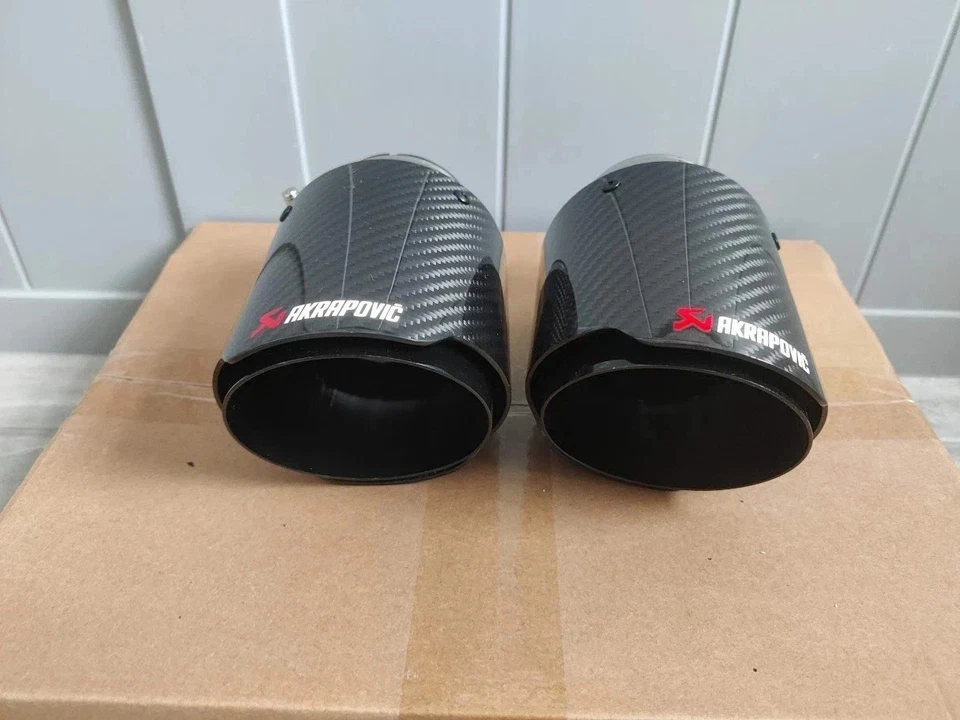 2x GLOSS BLACK CARBON FIBRE AKRAPOVIC EXHAUST TIP 4" UNIVERSAL STAINLESS STEEL - Image 1 of 4