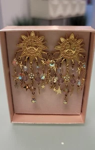 KIRKS FOLLY GOLD TONE SUN FACE STARS DANGLE CLIP-ON EARRINGS IRIDESCENT BEADS - Picture 1 of 5