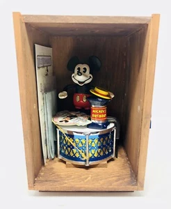Mickey Mouse Coin Bank 60th Anniversary Edition 1988 with Dog Show Card - Picture 1 of 11