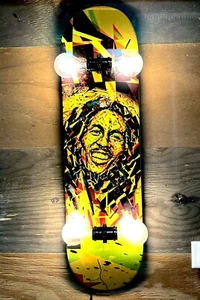 Skateboard Lamp - Picture 1 of 3