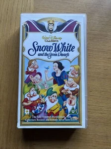 Walt Disney Classic - SNOW WHITE VHS Video Cassette, Ex Condition + Booklet - Picture 1 of 6