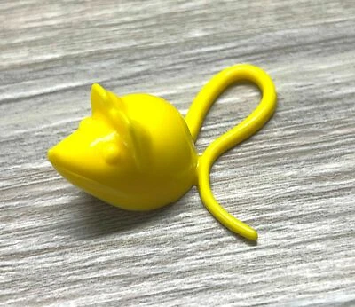 1986 年鼠标陷阱游戏黄色鼠标当令牌替换部件 Milton Bradley — 第 1/4 张图片