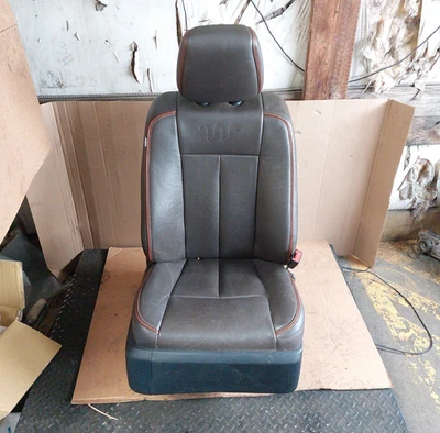 Ford Expedition King Ranch 2015-2017 canastilla de conductor delantera izquierda asiento de cuero ébano Foto 1 de 4