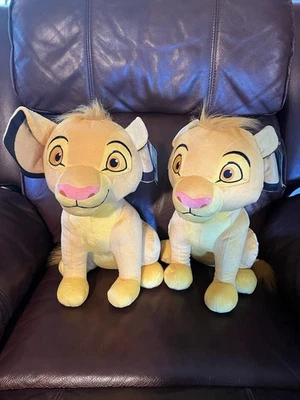 2 плюшевые мягкие фигурки животных Disney The Lion King Simba 13 дюймов игрушка Just Play - Изображение 1 из 4