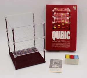 Qubic 3-D Tic Tac Toe Game 1965 Parker Brothers No. 400 Excellent 100% Complete - Picture 1 of 8