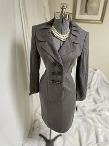 NEW Anne Klein Skirt Suit Size 6P Two Piece Set Double Breasted Feminine $320 - Picture 1 of 24