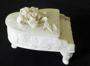 Vintage White Piano & Roses Trinket Box 2001 - Picture 1 of 7