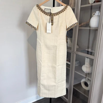 GUCCI White Tweed Gold Embellished Shift Dress 42 NEW Short Sleeve Midi Roman - Image 1 of 4
