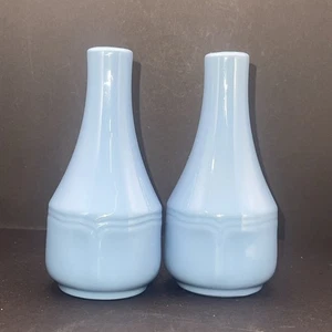 Coctelera de sal y pimienta de cerámica color azul Linda Ironstone Delphite (Japón) - Imagen 1 de 5