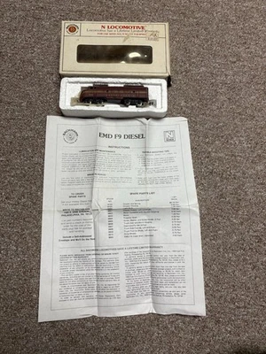 N scale Penn Railroad EMD F9 Diesel locomotive model #9710 by Bachmann Ind. - Image 1 of 4