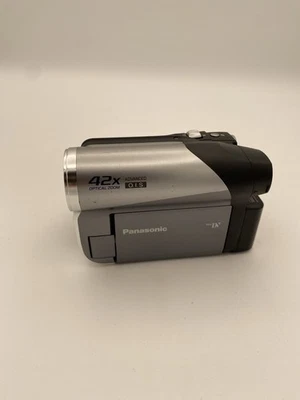 Panasonic PV-GS90P MiniDV HD Camcorder Video Camera - untested parts as-is - Image 1 of 4