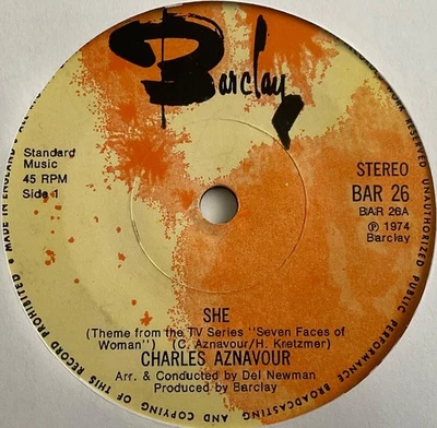 Charles Aznavour - She - 7” Vinyl Single Foto 1 de 3