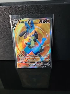 Lucario V SWSH213 SWSH: Sword & Shield Promo Cards Holo - Picture 1 of 10