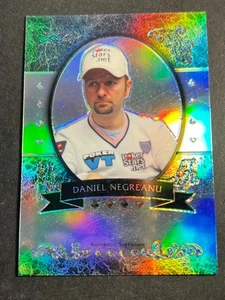 2011 Leaf REFRACTOR POKER PROOF MISSING AUTO & # Daniel Negreanu - Picture 1 of 2