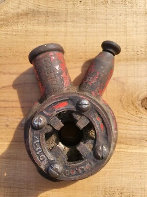 Toledo Pipe Manual Pipe Threader No 11, With 1/2" die - NO HANDLE - Image 1 of 4