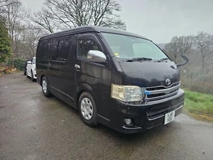 toyota hiace 8/10 seater minivan minibus 2012 2.7 petrol automatic - Picture 1 of 10