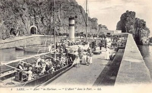 Sark - Albert steamer in harbour - Publ. Levy LL 4 - Picture 1 of 2
