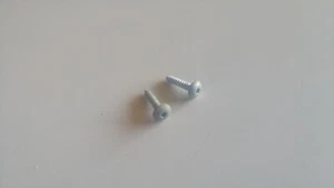 Genuine Whirlpool Roper Dishwasher RUD4000MQ0 Two (2) Screws WPW10348413 - Picture 1 of 3