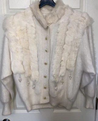 АНГОРА и FOX меха свитер украшенный жемчуг бисер винтажный с подкладкой белый - Изображение 1 из 4