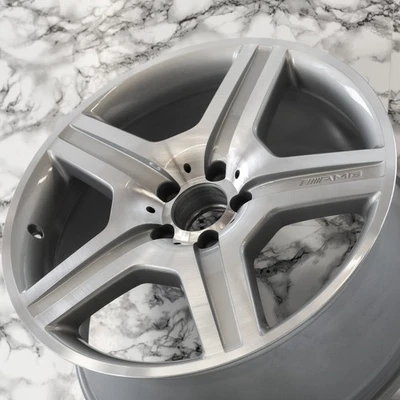 Mercedes CL550 S550 19" inch front rim OEM 2007-2014 Genuine Original AMG wheel - Image 1 of 4