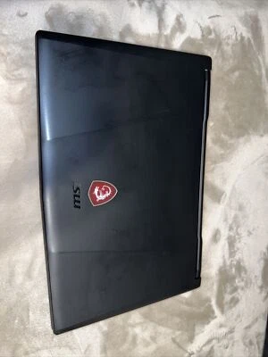 Msi Gl63 8rd Foto 1 de 4