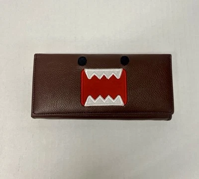 Cartera de cuero Domo marrón rara de la década de 2000 con gráfico rojo Foto 1 de 3