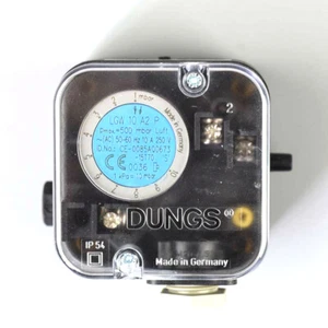 DUNGS LGW10A2P Air Pressure Switch with Test Button For Burner New ⊕IK - Picture 1 of 4