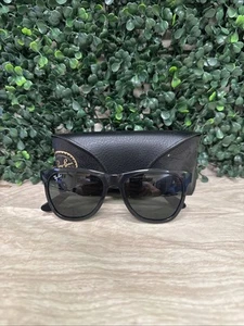 Ray Ban RB 4184 Unisex Sunglasses, 601/71 Black #26 - Picture 1 of 7